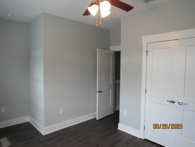 Building Photo - 65 S Sand Palm Rd