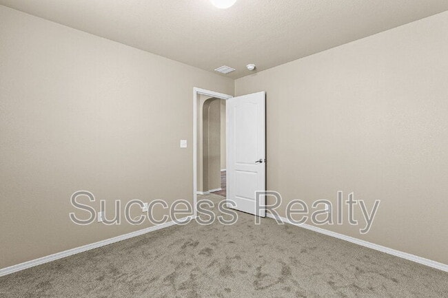 Building Photo - 7224 Dust Storm Ln