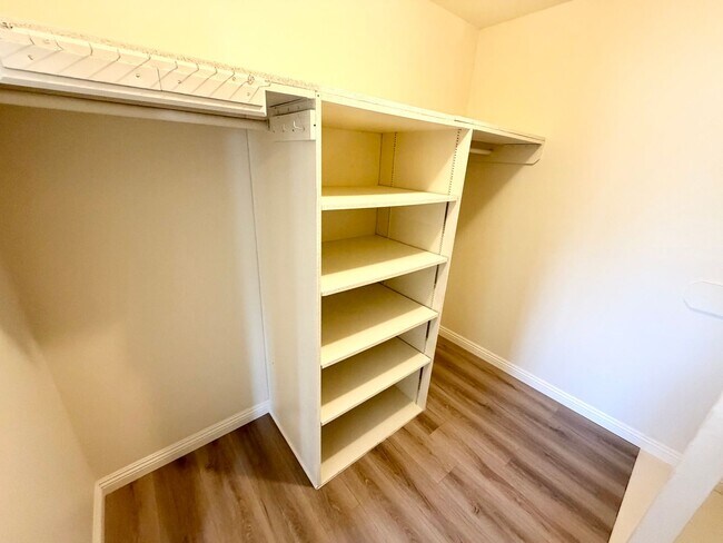 Building Photo - Spacious Monterey Park Home with Large Lot