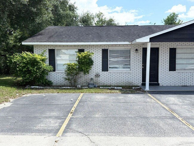 Building Photo - 4980 Spirit Lake Rd