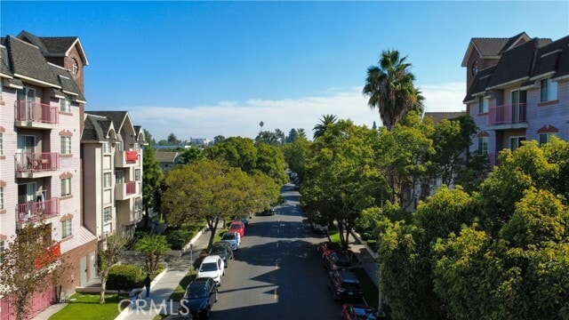 Building Photo - 1246 W 30th St