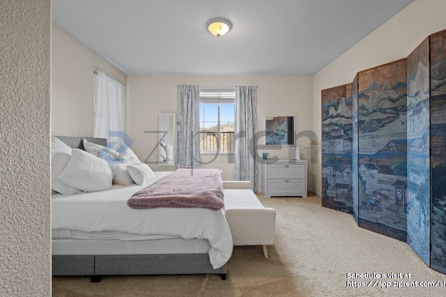 Building Photo - 521 Black Walnut Pl