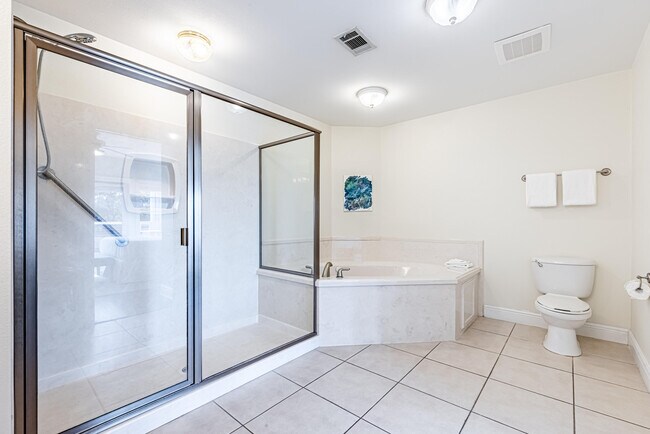 Building Photo - 43 Cassine Way