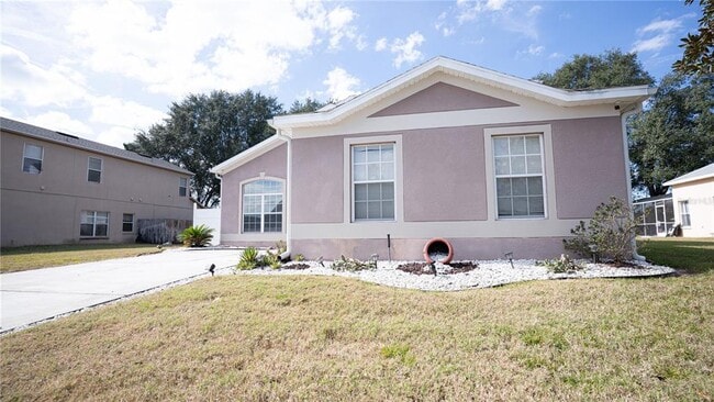 Building Photo - 546 Bloomingdale Dr