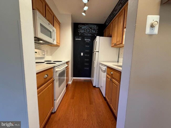 Building Photo - 6501 Brick Hearth Ct