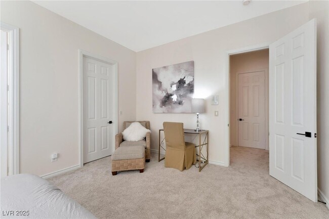 Building Photo - 904 Pont Chartrain Dr
