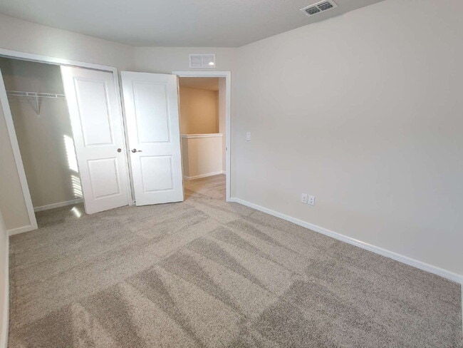 Building Photo - 5389 Elmview Xing