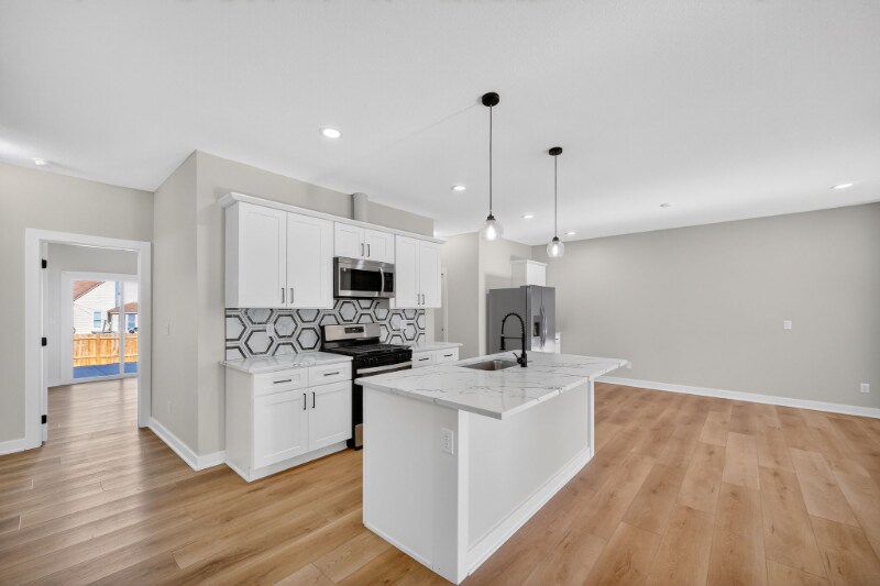 Building Photo - 508 W 2nd Ave