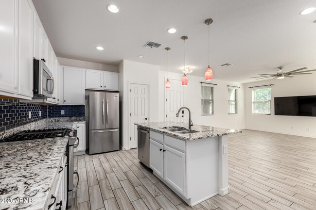 Building Photo - 1712 S 82nd Pl