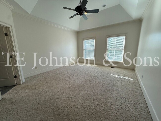 Building Photo - 5540 Brookberry Farm Rd