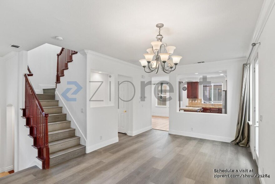 Building Photo - 1644 Salamoni Ct