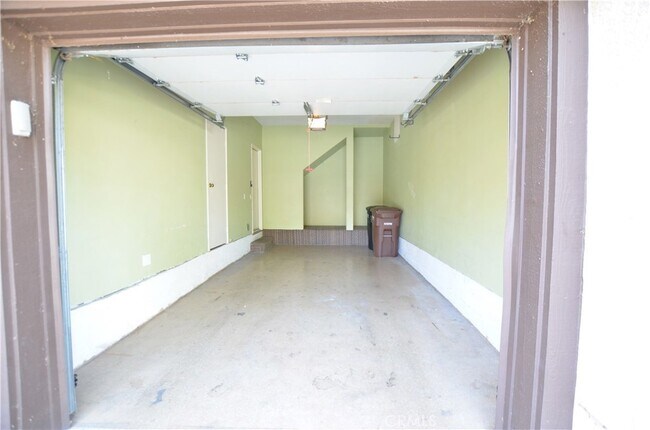 Building Photo - 97 Montara Dr
