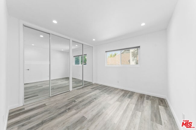 Building Photo - 646 Tularosa Dr