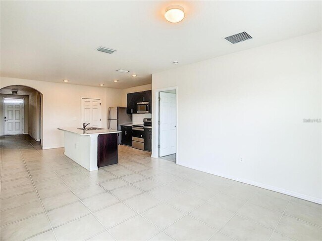 Building Photo - 4203 Manatee Ln