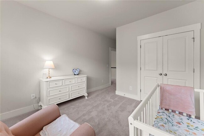 Building Photo - 5841 Woodland Park Ct