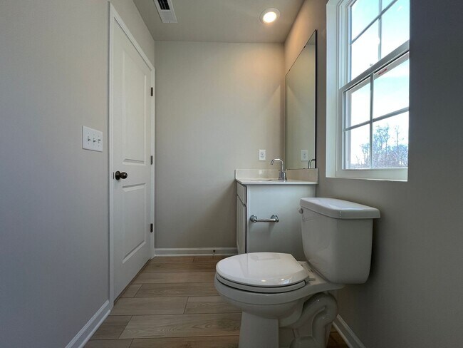 Building Photo - Brand New 3/2.5 Townhome Available In Reidville - Ready To Move In!