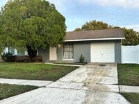 Building Photo - 3941 Wingward Ave