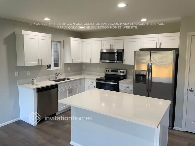 Building Photo - 6947 Breeze Dr SE