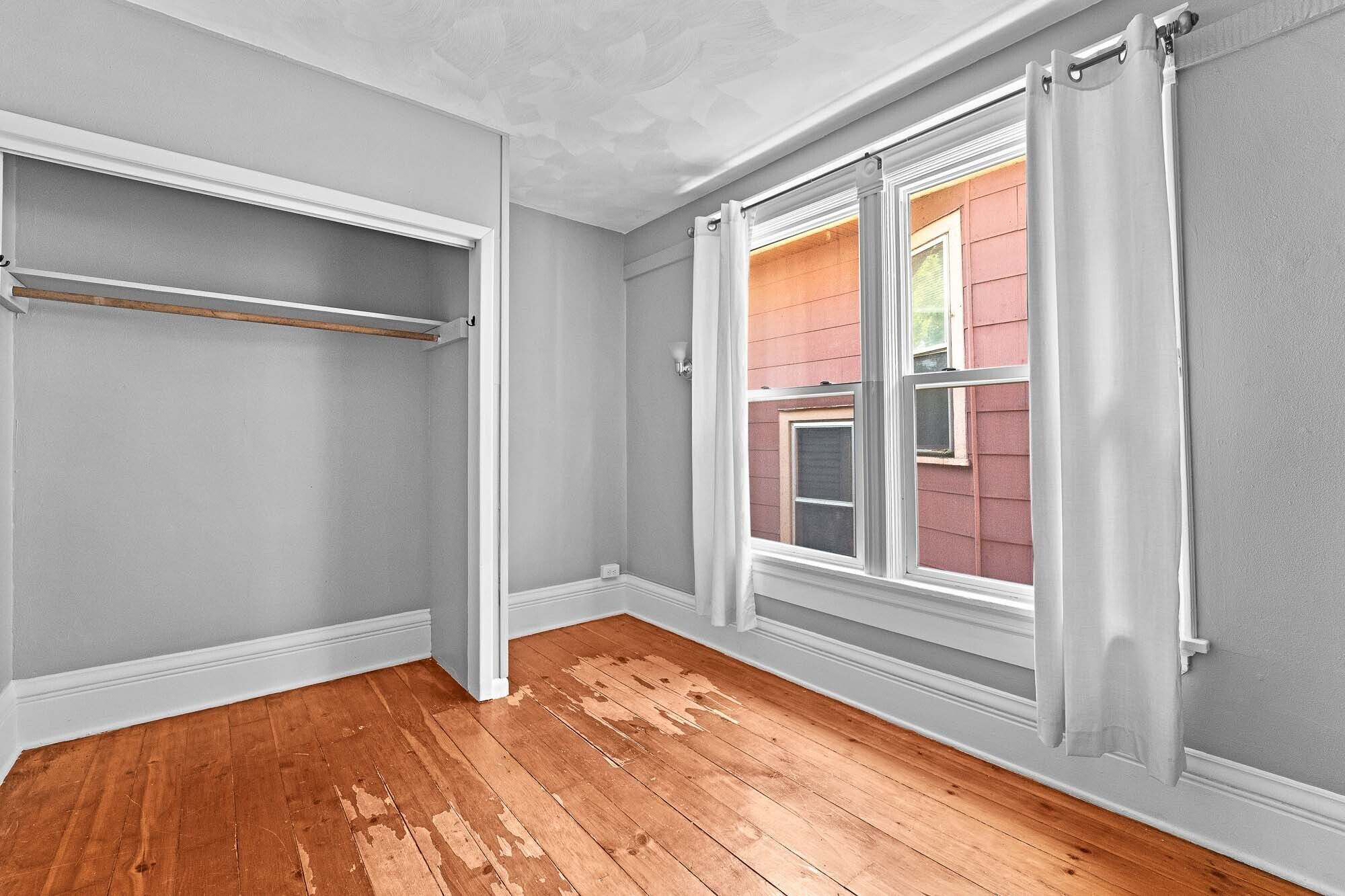 Building Photo - 322 W Wilson St