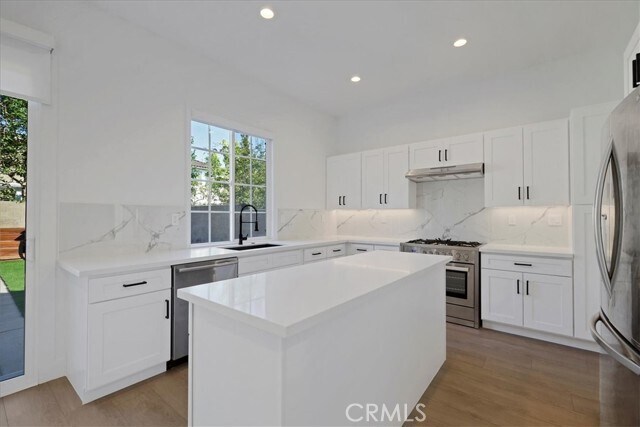Building Photo - 16 Oroville