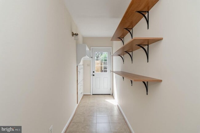 Building Photo - 7886 Brighton Way