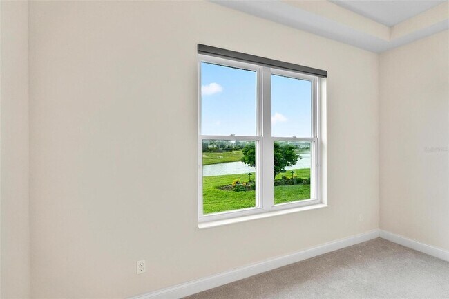 Building Photo - 128 Del Palma Dr