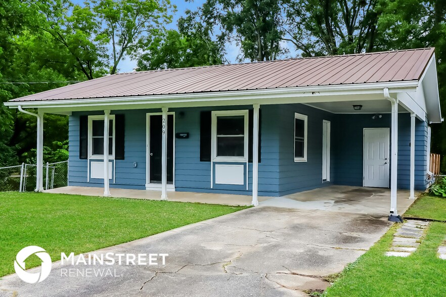 Building Photo - 209 W 14th St