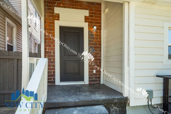Building Photo - 91-93 N Central Avenue, Columbus, OH 43222