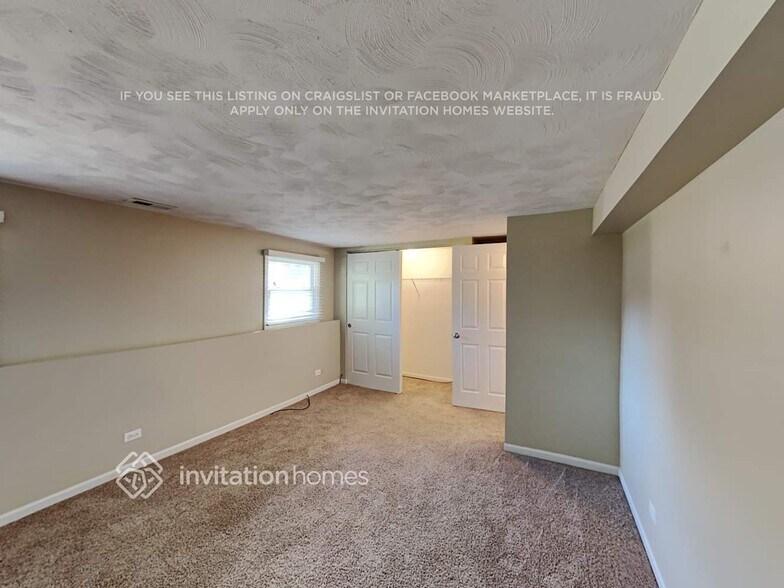 Building Photo - 26W064 Harrison St