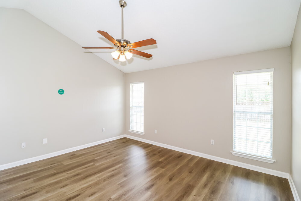 Building Photo - 8416 Berkley Dr