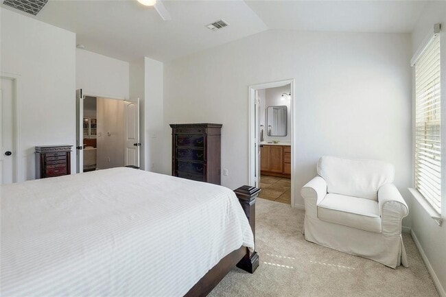 Building Photo - 1115 Petroglyph Trail