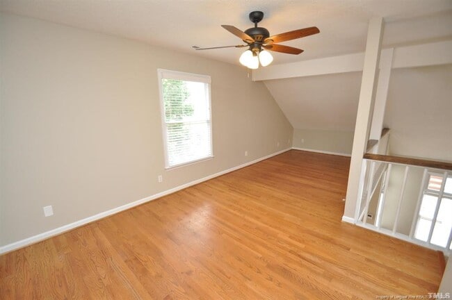Building Photo - 133 Cumberland Green Dr
