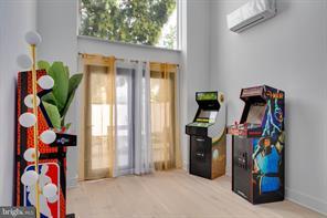 Building Photo - 528 N 22nd St