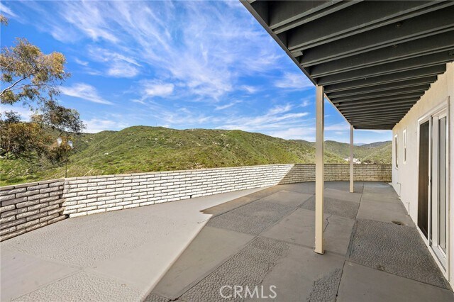 Building Photo - 696 Mystic View