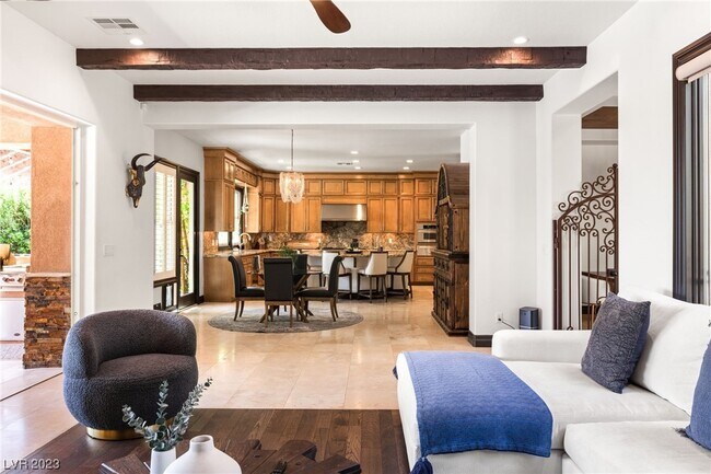 Building Photo - 4079 Villa Rafael Dr