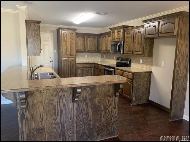 Building Photo - 2405 Canterbury Ln