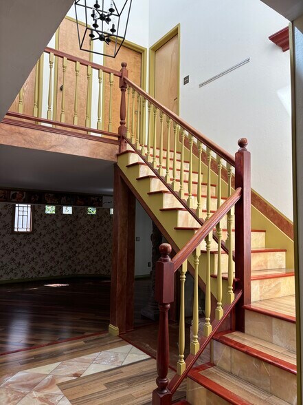 Building Photo - 5329 San Luis Ave