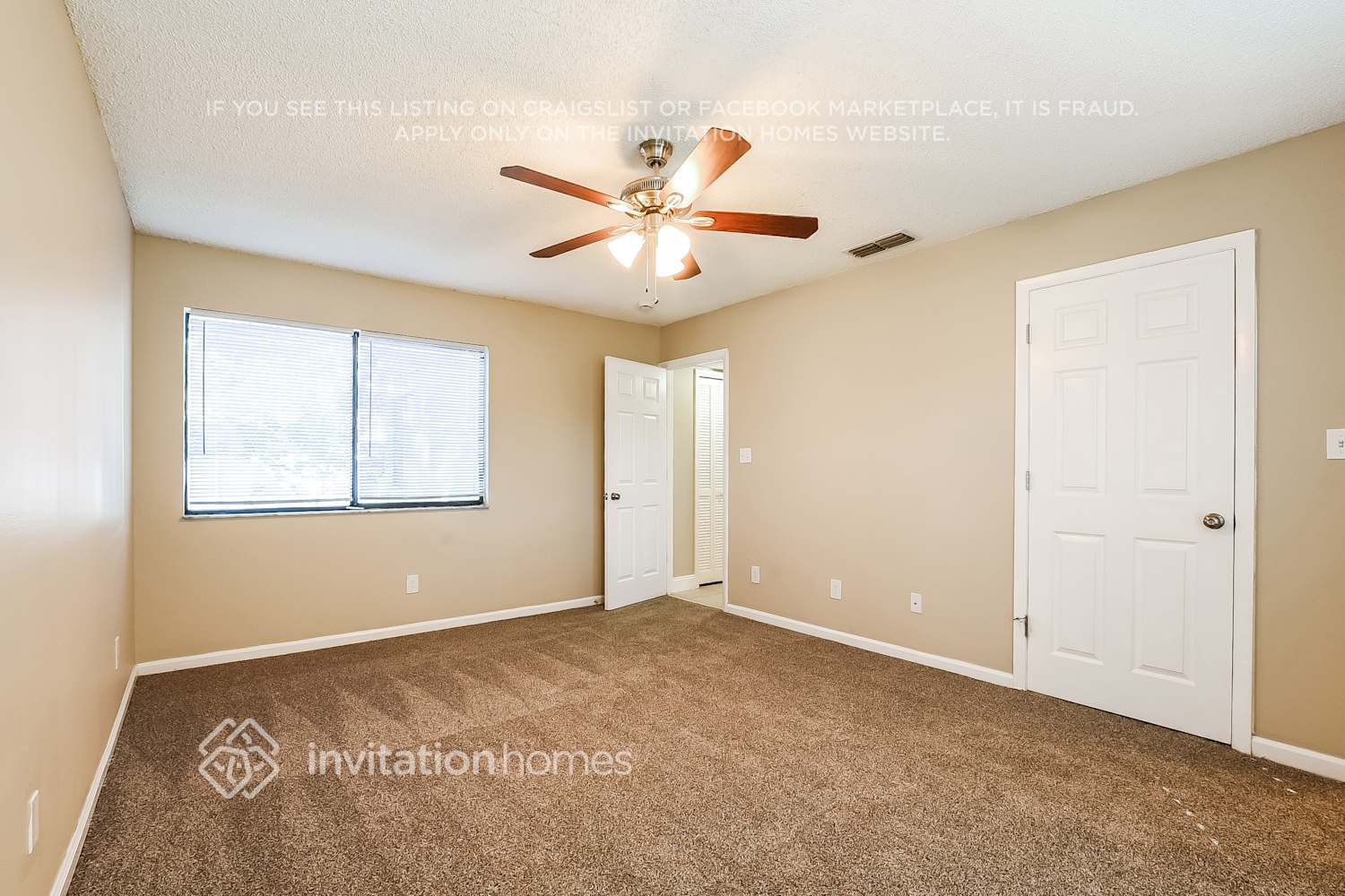 Building Photo - 1074 Windsong Cir