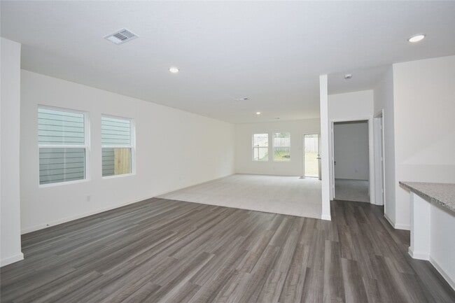 Building Photo - 15291 Abella Dr