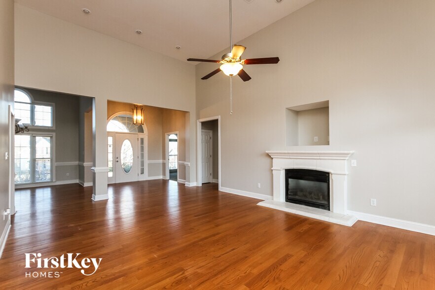 Building Photo - 130 Hunters Hill Dr