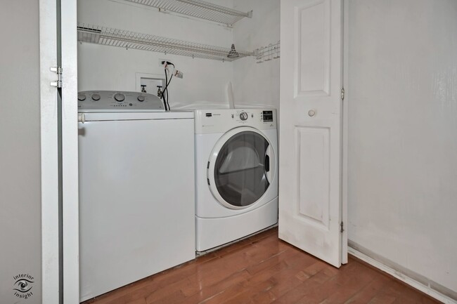 Building Photo - 8348 Adbeth Ave