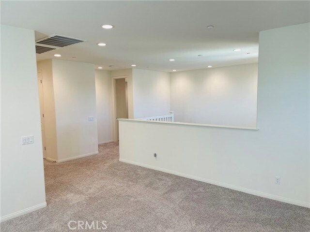 Building Photo - 34173 Helenium St