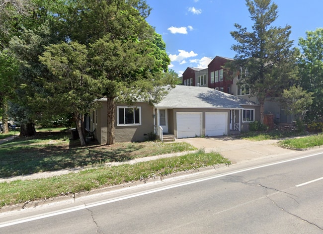 Primary Photo - Charming 1 bedroom Duplex