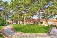 Building Photo - 2851 S Valley View Blvd