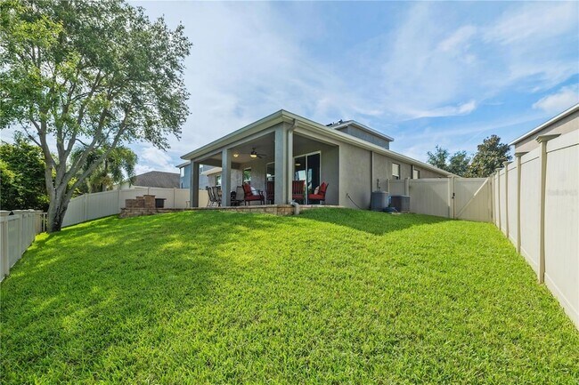 Building Photo - 12015 Whistling Wind Dr