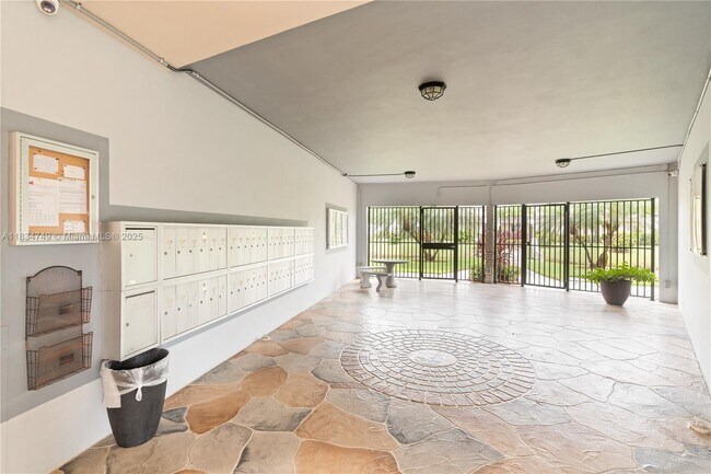 Building Photo - 3405 NW 48th Ave