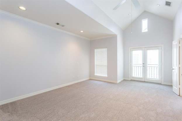 Building Photo - 643 Hartman St