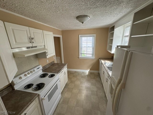 Building Photo - 21601 Morris Ave