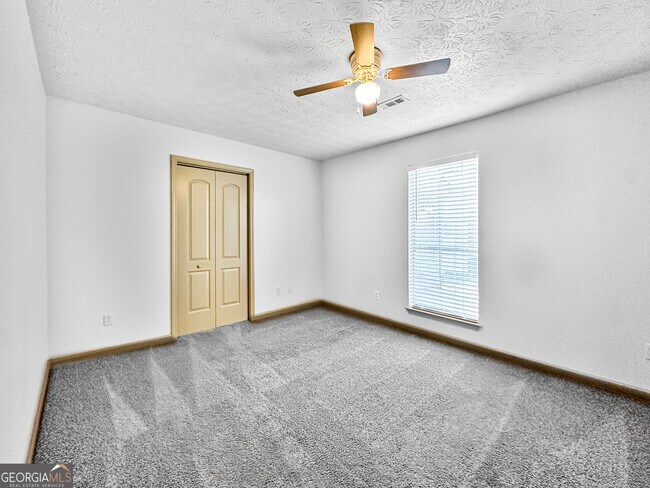 Building Photo - 177 Bay Ct Dr