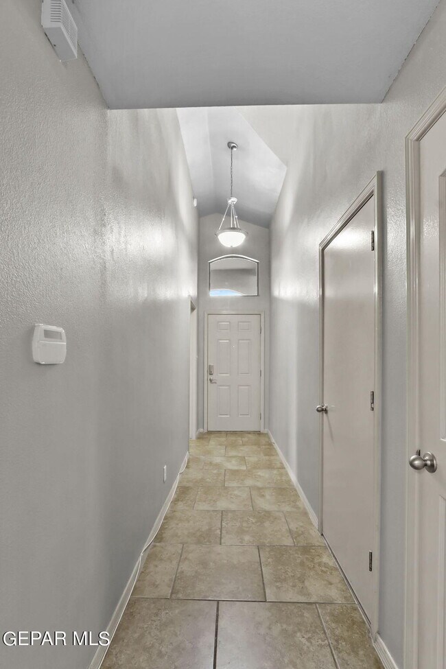 Building Photo - 14438 Miguel Terrazas Dr